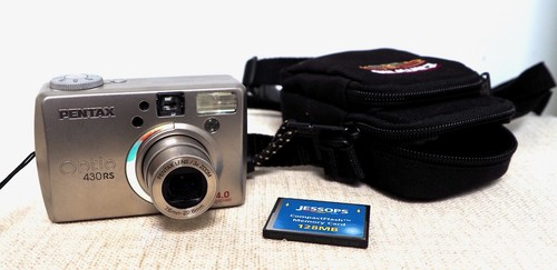 Fotocamera digitale compatta